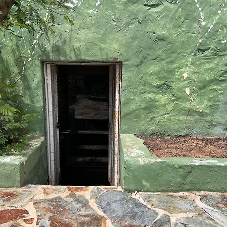 Casa Gatti - Casa Del '900 Nel Centro Di Lanzarote - Relax Tra I Vulcani 3* Tiagua