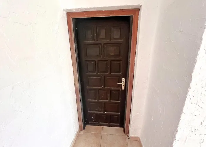 Casa Gatti-private In A Traditional Canarian House-central Lanzarote Gasthuis