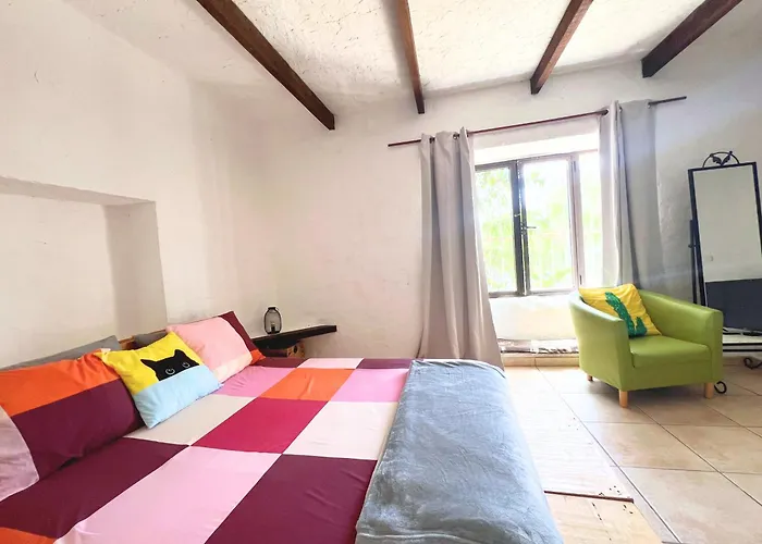 Casa Gatti-private In A Traditional Canarian House-central Lanzarote Gasthuis