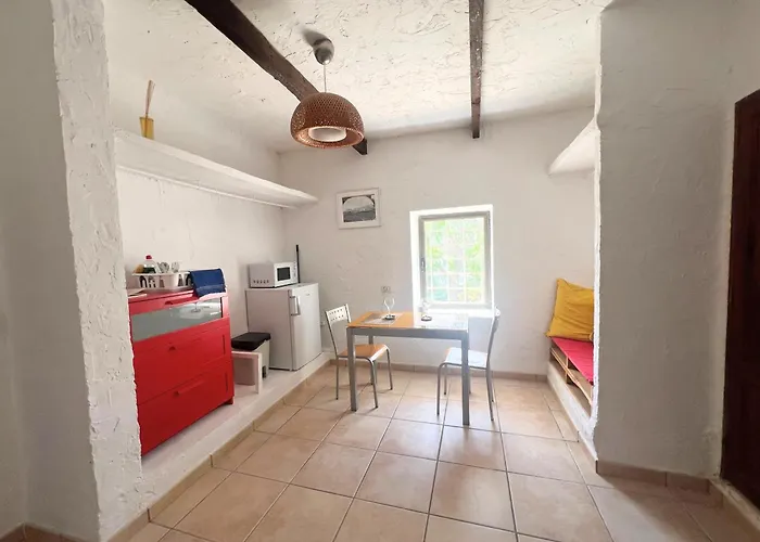 Casa Gatti-private In A Traditional Canarian House-central Lanzarote